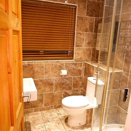 Lejlighed Dundridge - Morden Urban Living - Sleeps Up To 9 Guests&private Parking For 2 Vehicles